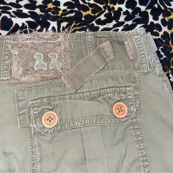 TwillTwentyTwo Green Frayed Hem Skirt - Picture 4 of 6